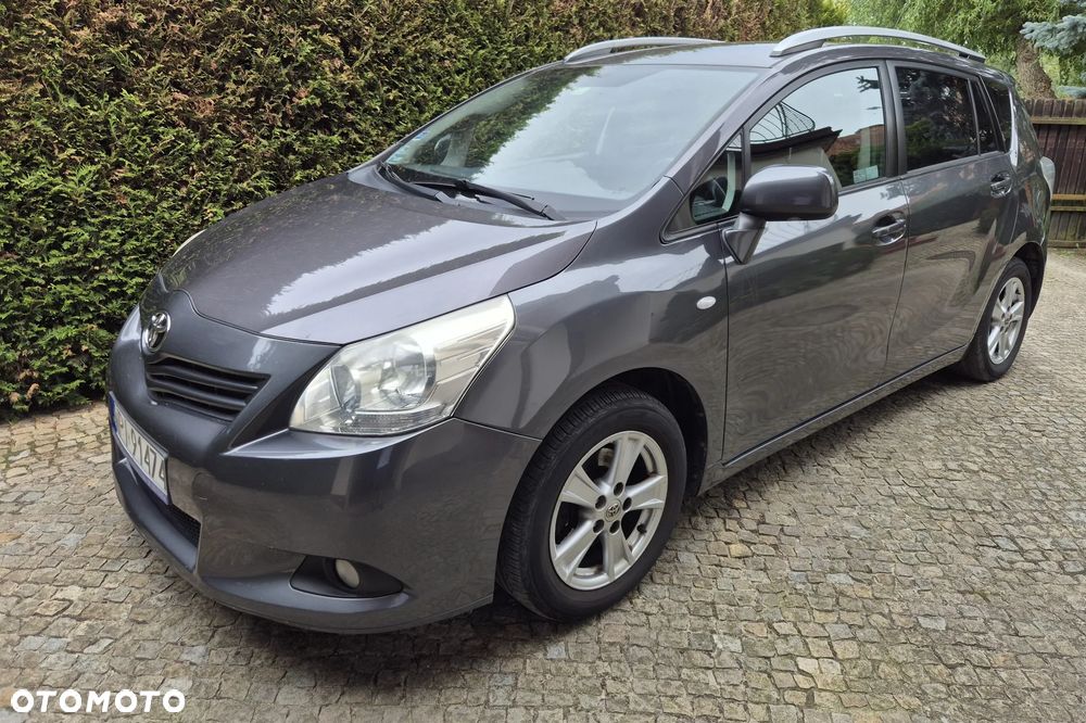Toyota Verso 2.0 D-4D Sol 7os - 6
