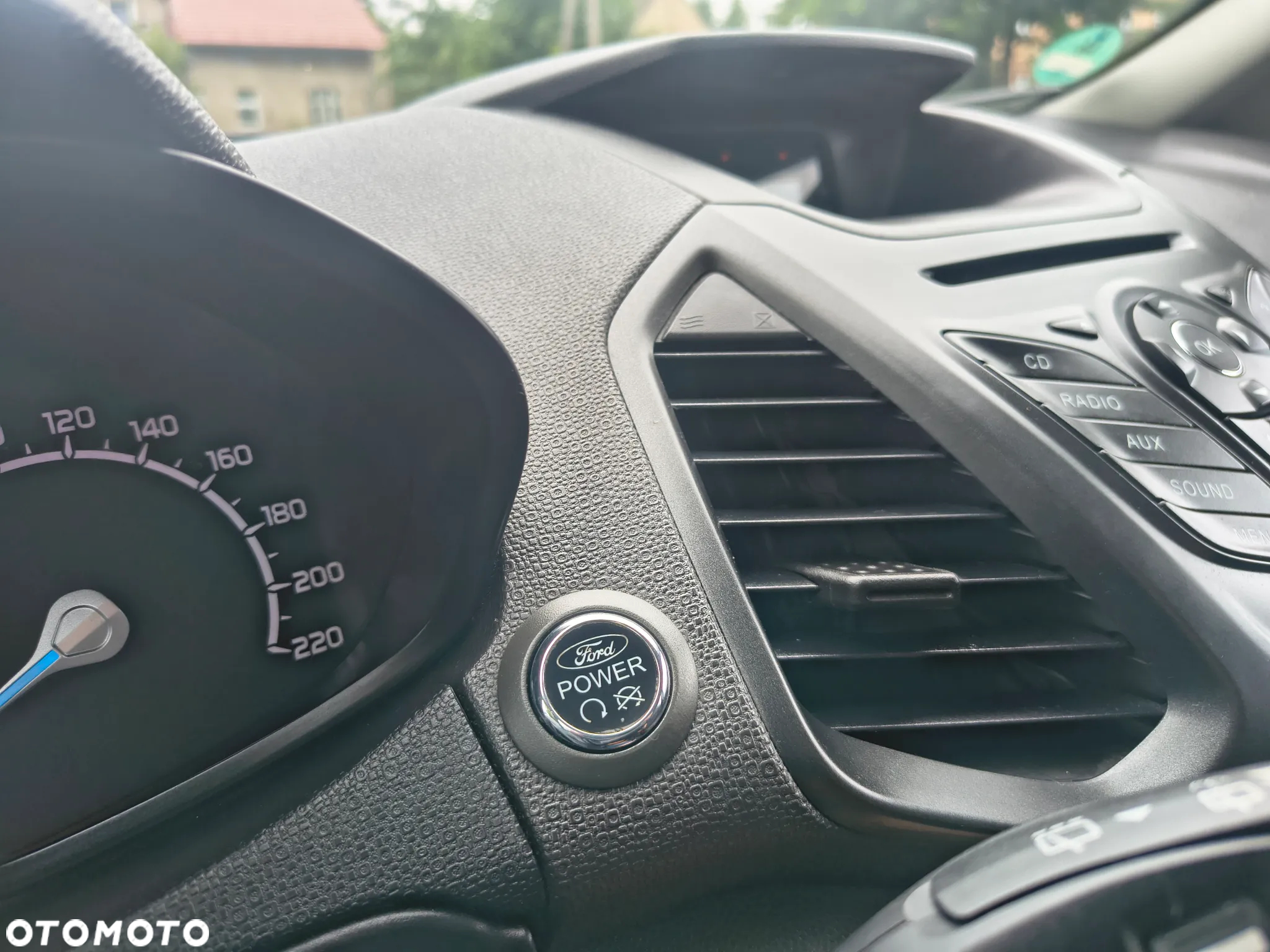 Ford EcoSport 1.5 Ti-VCT TITANIUM - 32