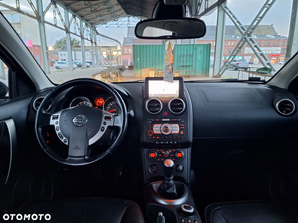 Nissan Qashqai 2.0 4 x 4 tekna - 10