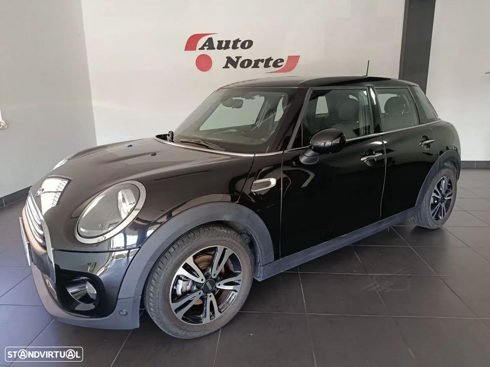 MINI 5 Portas Cooper D - 1