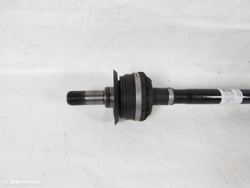 Transmissão Direito/Trás Seminovo/ Original BMW 3 (G20) 33209423550 - 2