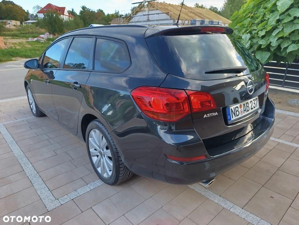 Opel Astra - 26