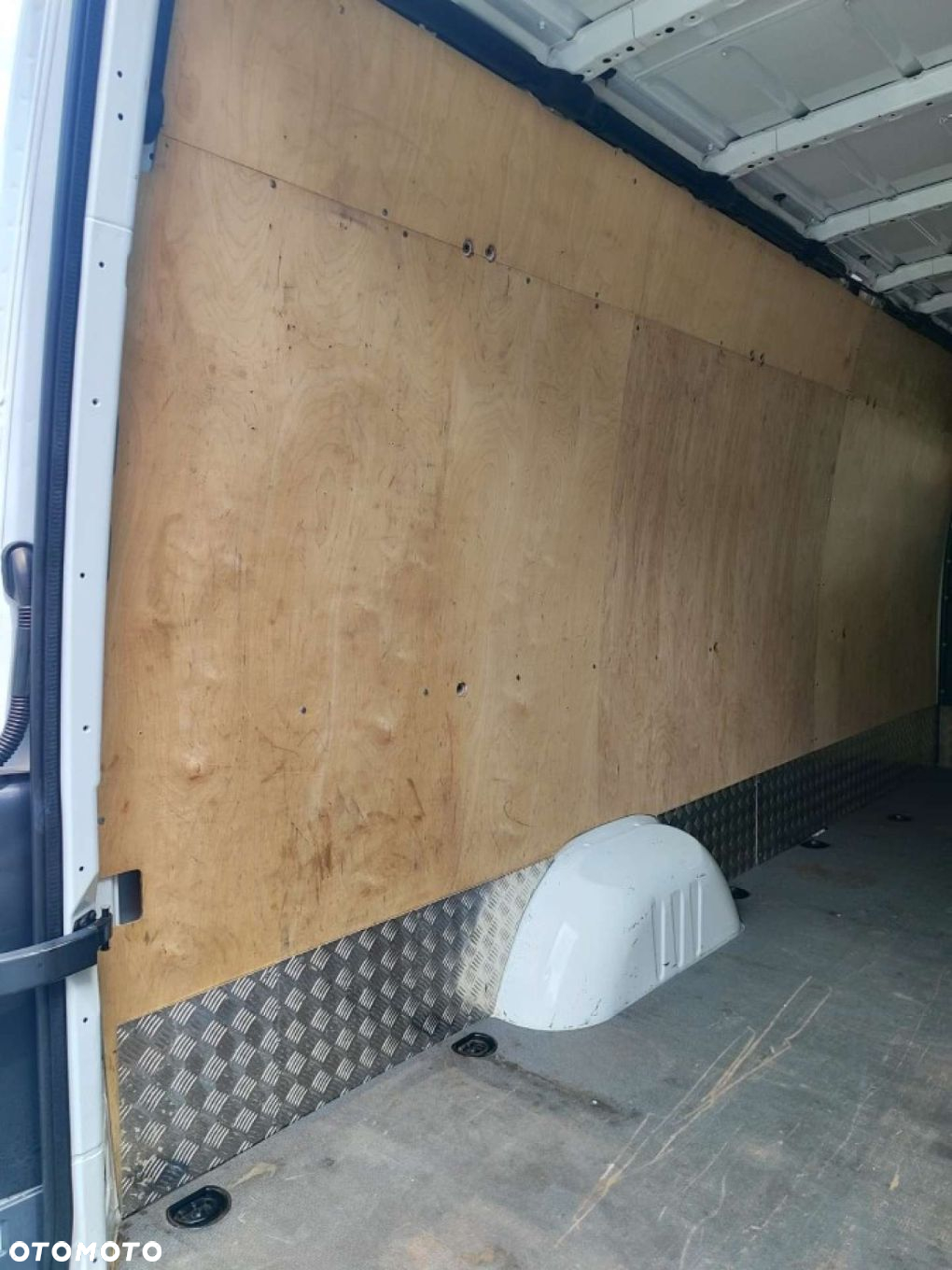 Mercedes-Benz SPRINTER - 28