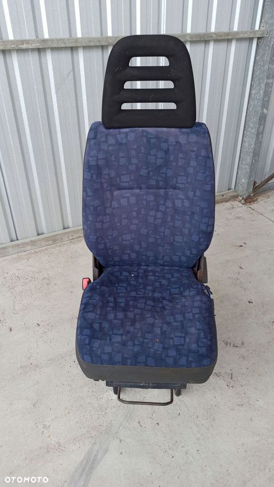 fotel kierowcy lewy iveco daily 99-14 - 2