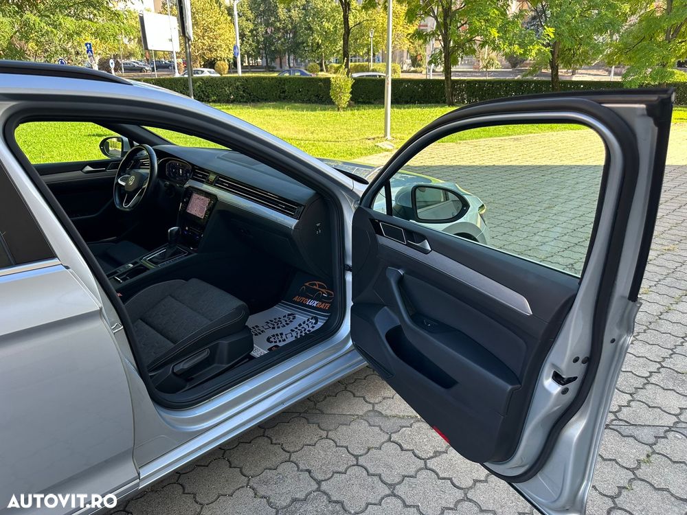 Volkswagen Passat 2.0 TDI DSG Highline - 14