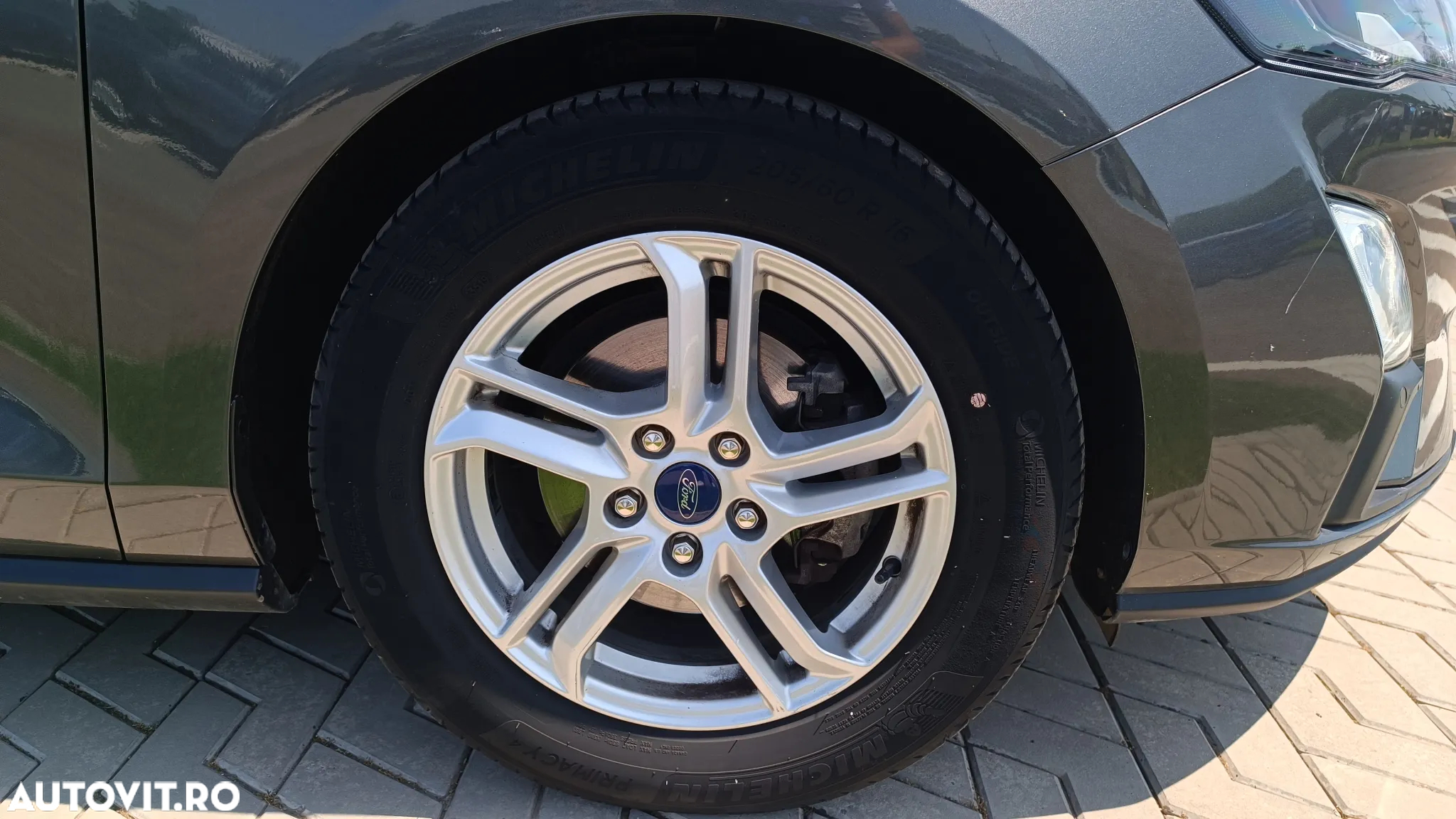 Ford Focus 1.0 EcoBoost Trend - 4