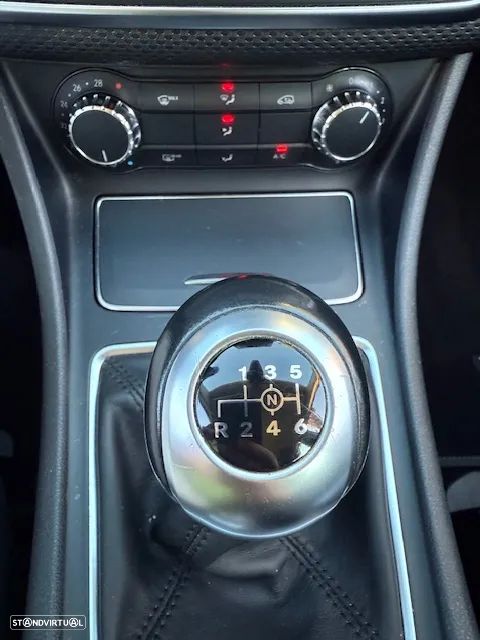 Mercedes-Benz A 180 Limousine d Style Plus - 12