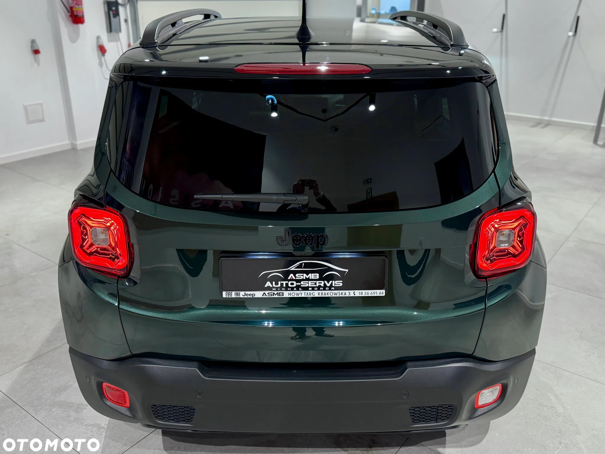 Jeep Renegade - 14