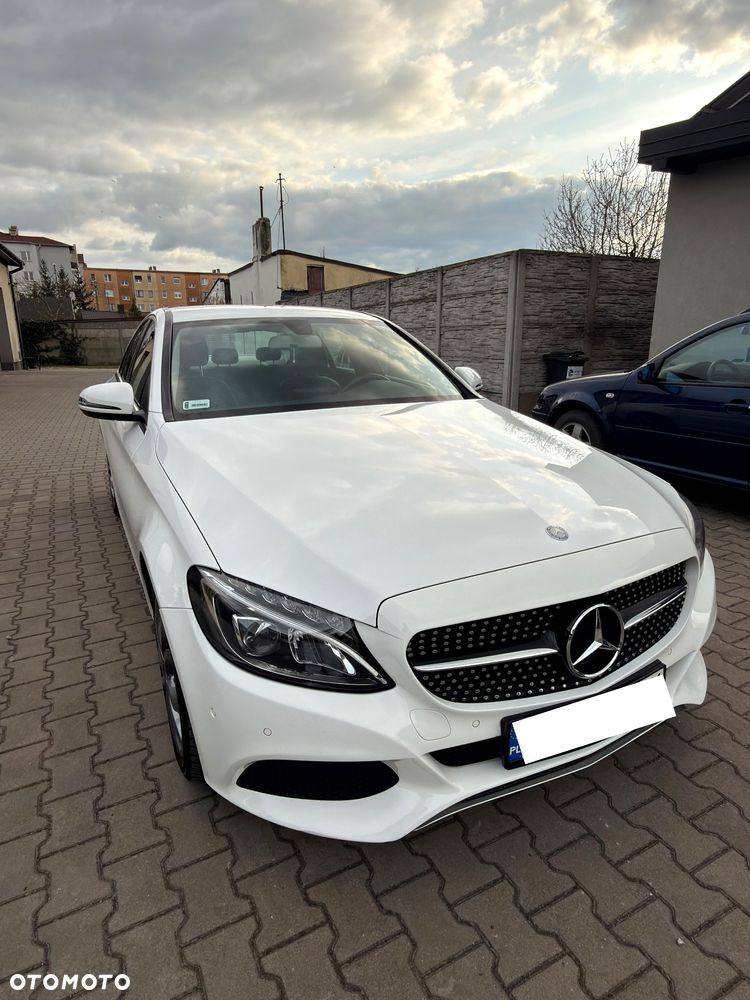 Mercedes-Benz Klasa C 180 7G-TRONIC - 11