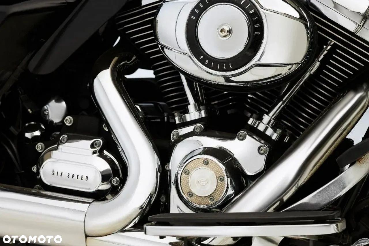 Harley-Davidson Touring Electra Glide - 4