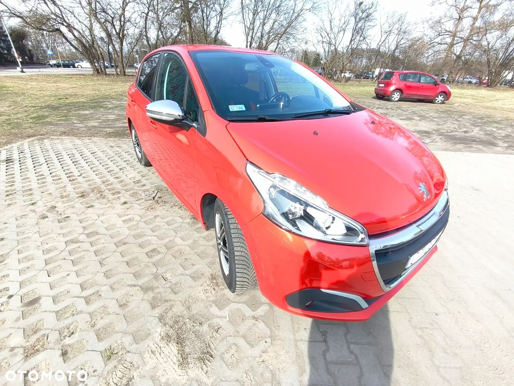 Peugeot 208 82 PureTech Style - 5