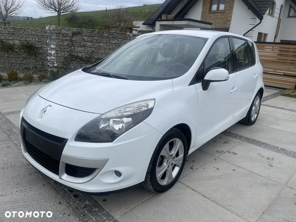 Renault Scenic dCi 110 Xmod Paris