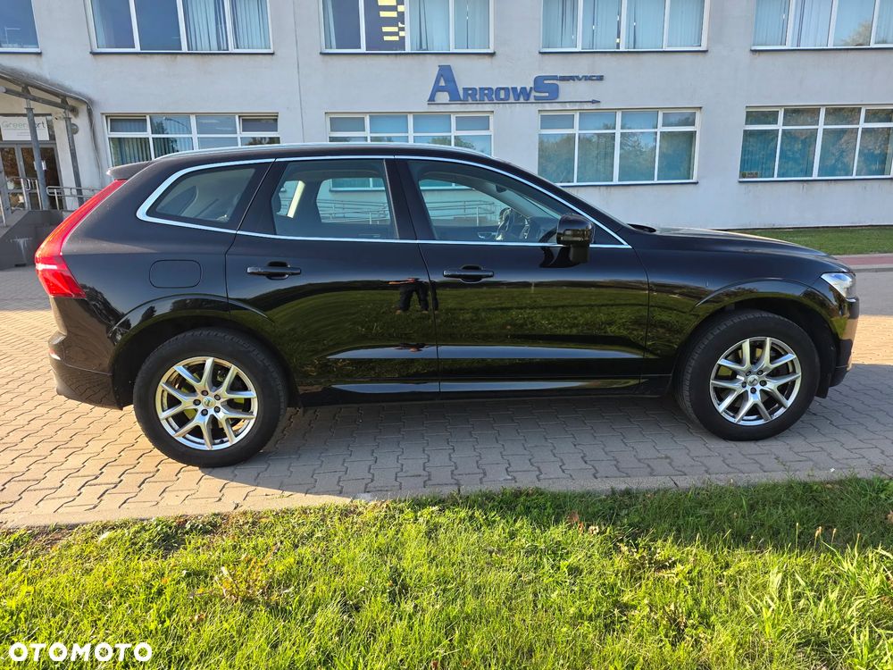 Volvo XC 60 B5 B AWD Momentum - 7