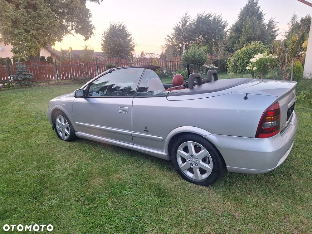 Opel Astra - 35