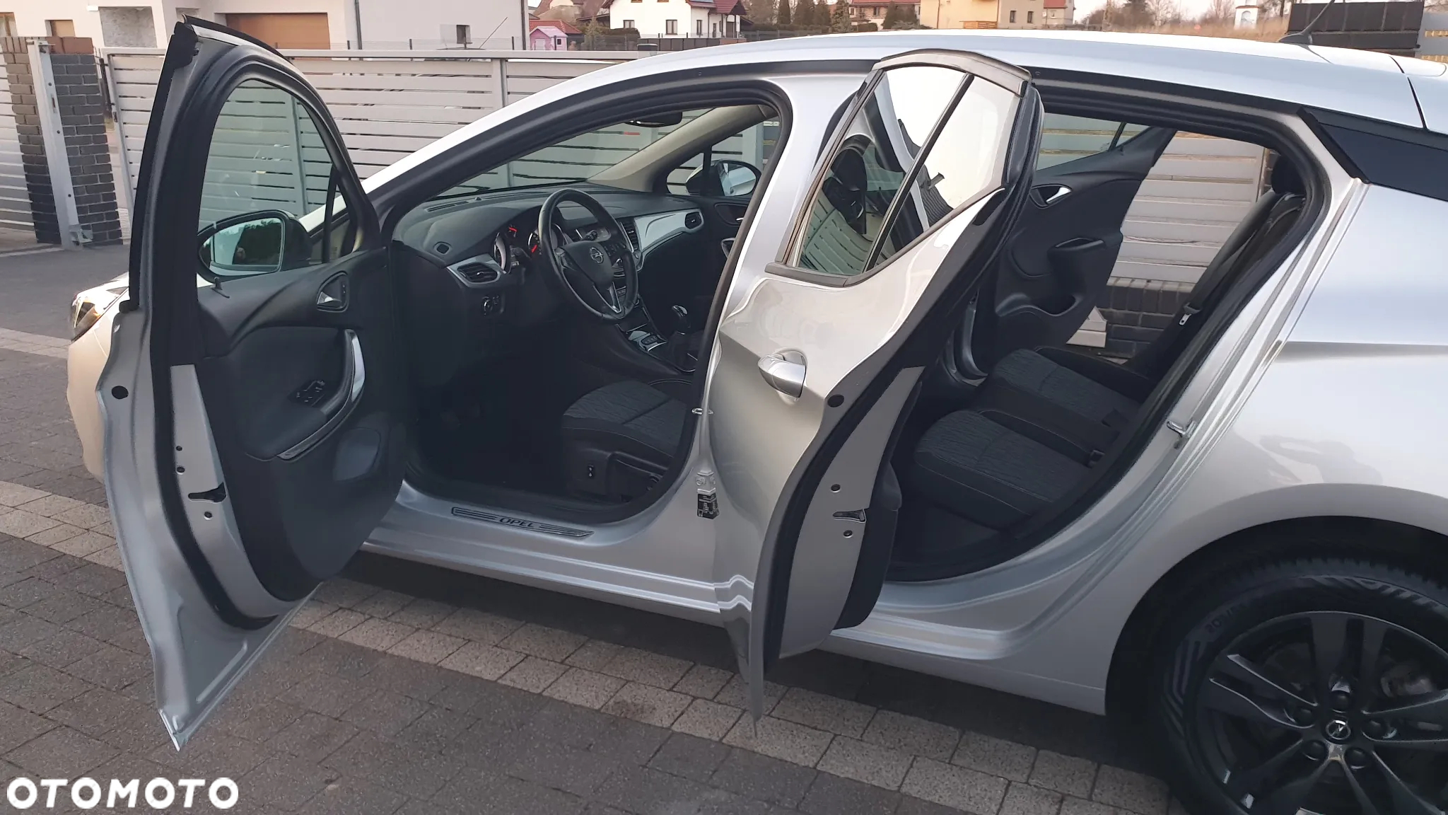 Opel Astra 1.2 Turbo Start/Stop Elegance - 18