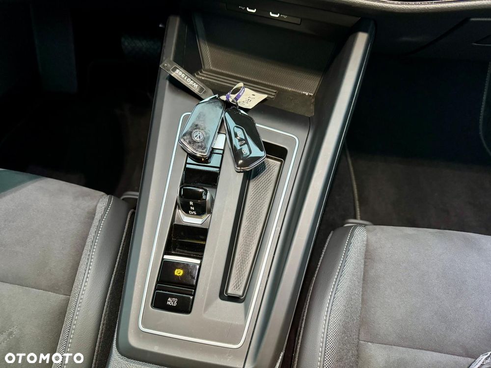 Volkswagen Golf Variant 1.5 eTSI OPF DSG Life - 27