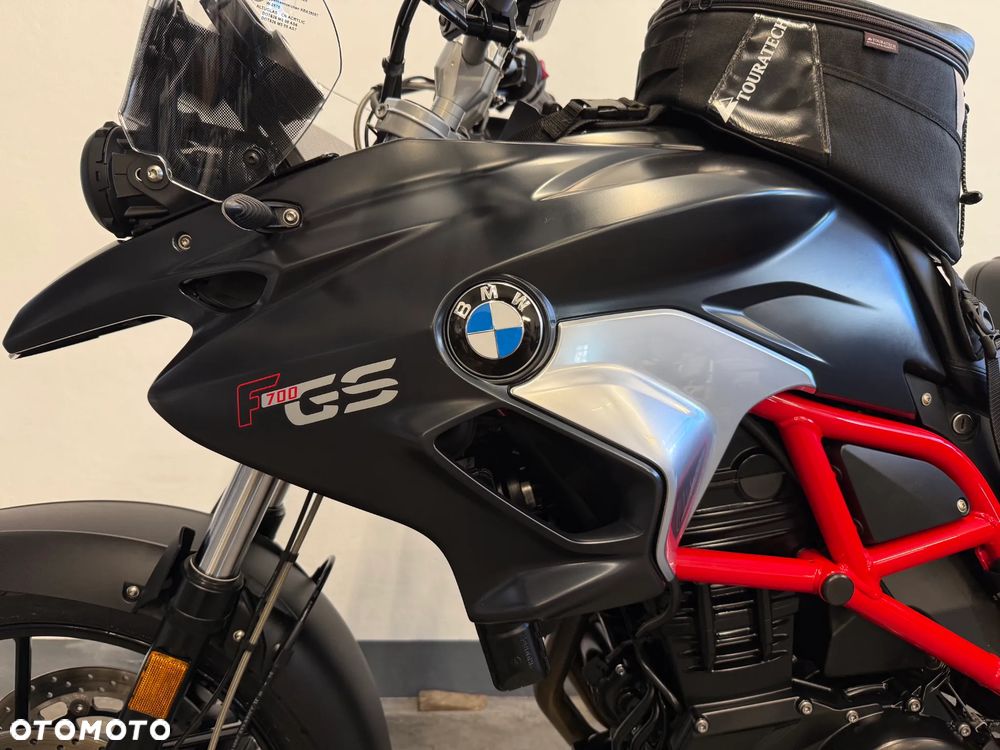 BMW F - 27