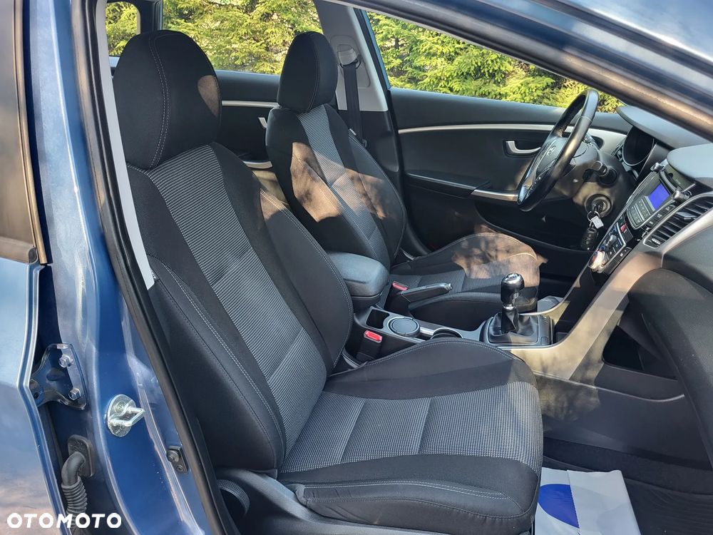 Hyundai i30 1.6 GDI BlueDrive Go - 15