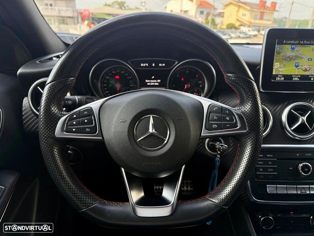 Mercedes-Benz A 180 d AMG Line - 20