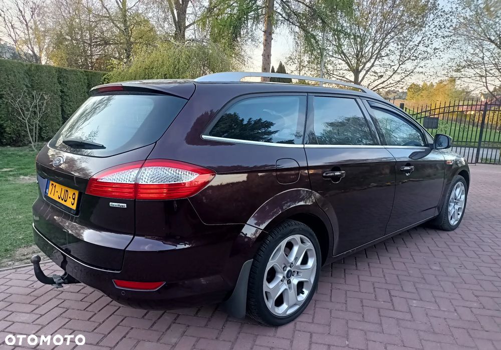 Ford Mondeo 2.0 Titanium - 24