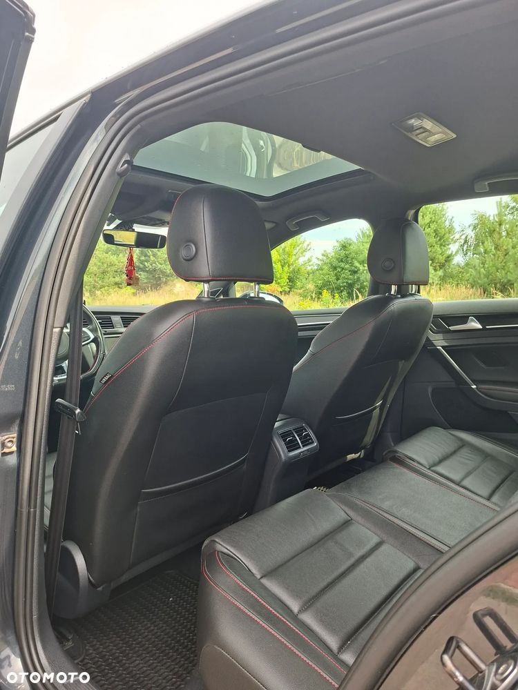 Volkswagen Golf 2.0 TSI BMT GTI - 16