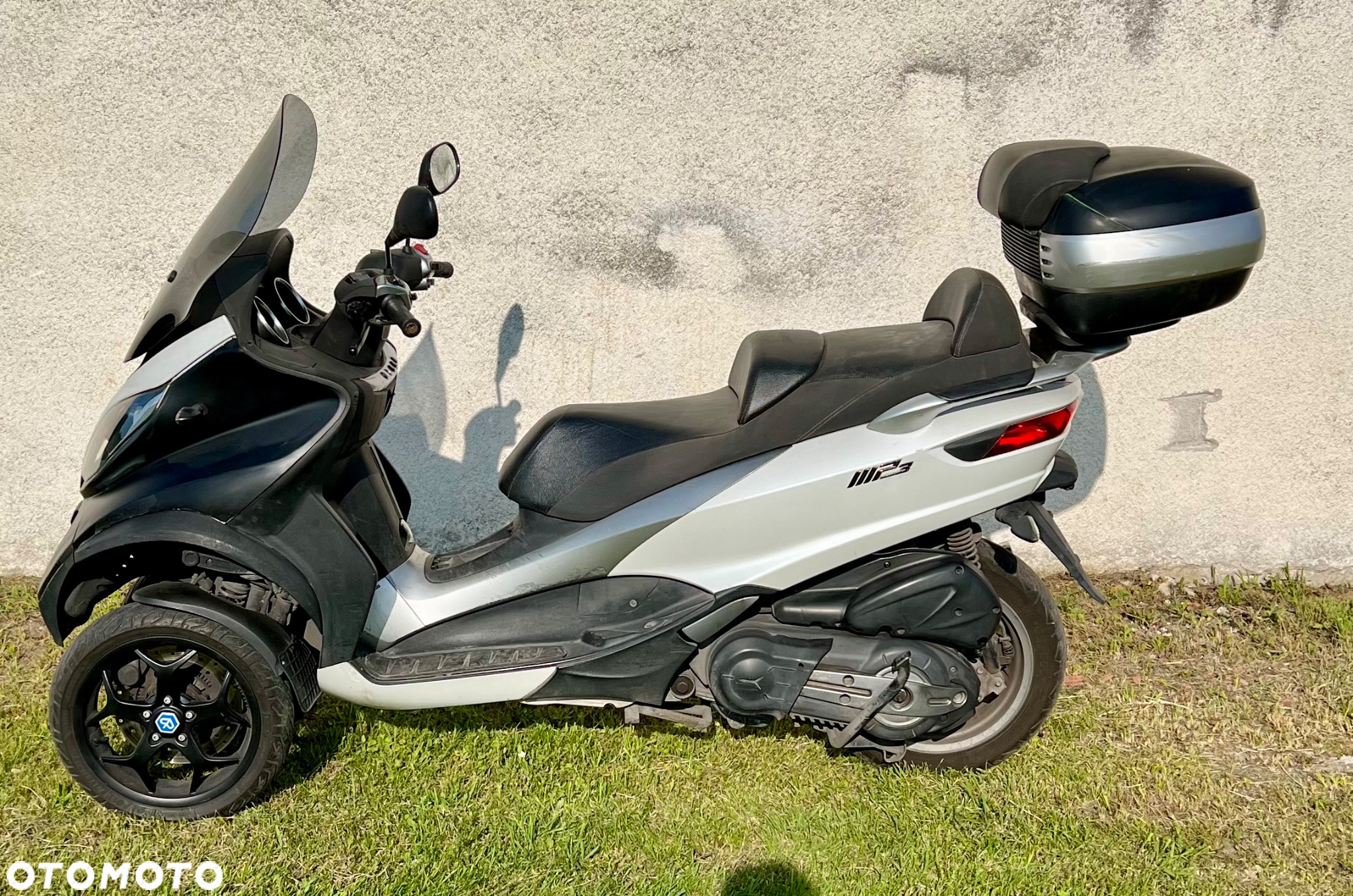 Piaggio MP-3 - 5