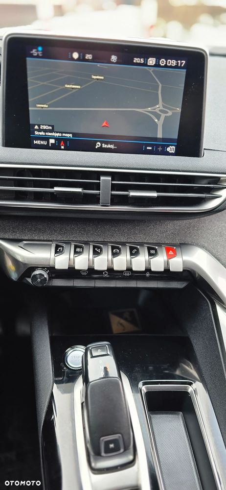 Peugeot 3008 1.5 BlueHDi Active S&S EAT8 - 39