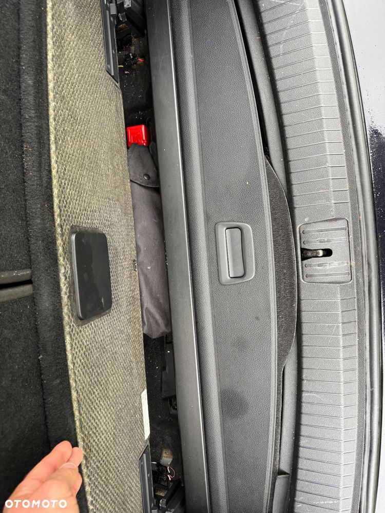 Volkswagen Touran 2.0 TDI SCR DSG Join - 26