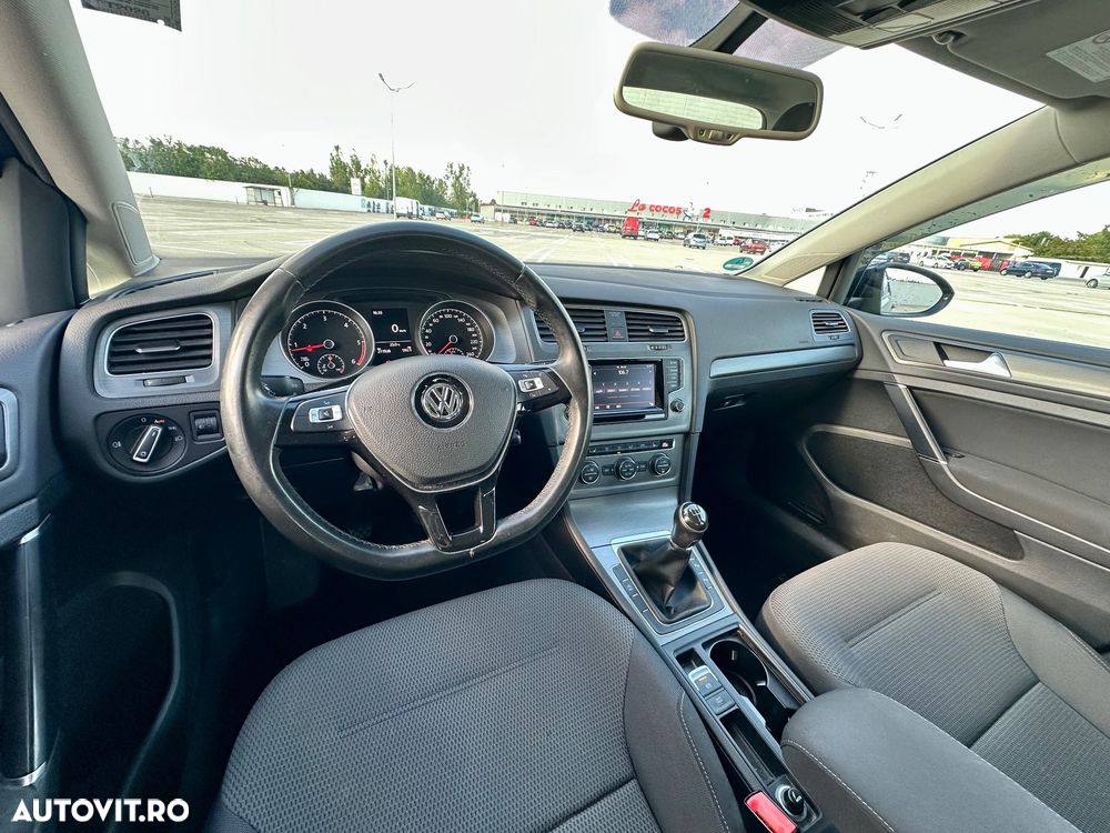 Volkswagen Golf 1.6 TDI BlueMotion Technology Comfortline - 5