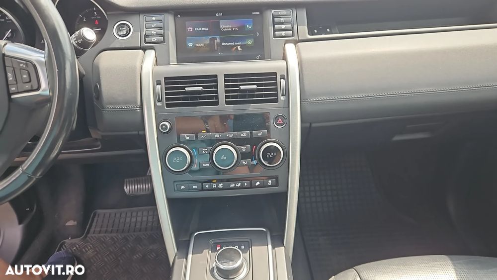 Land Rover Discovery Sport - 14