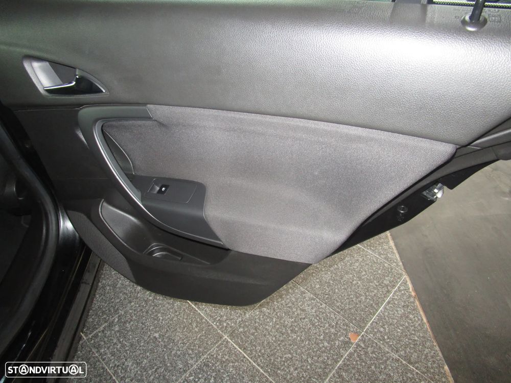 Opel Insignia Sports Tourer 2.0 CDTi Sport S/S - 42