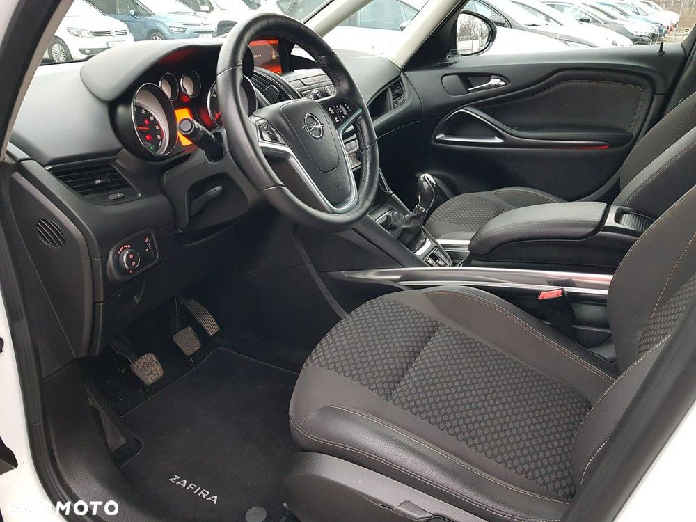 Opel Zafira 1.6 T SIDI Cosmo S&S - 10