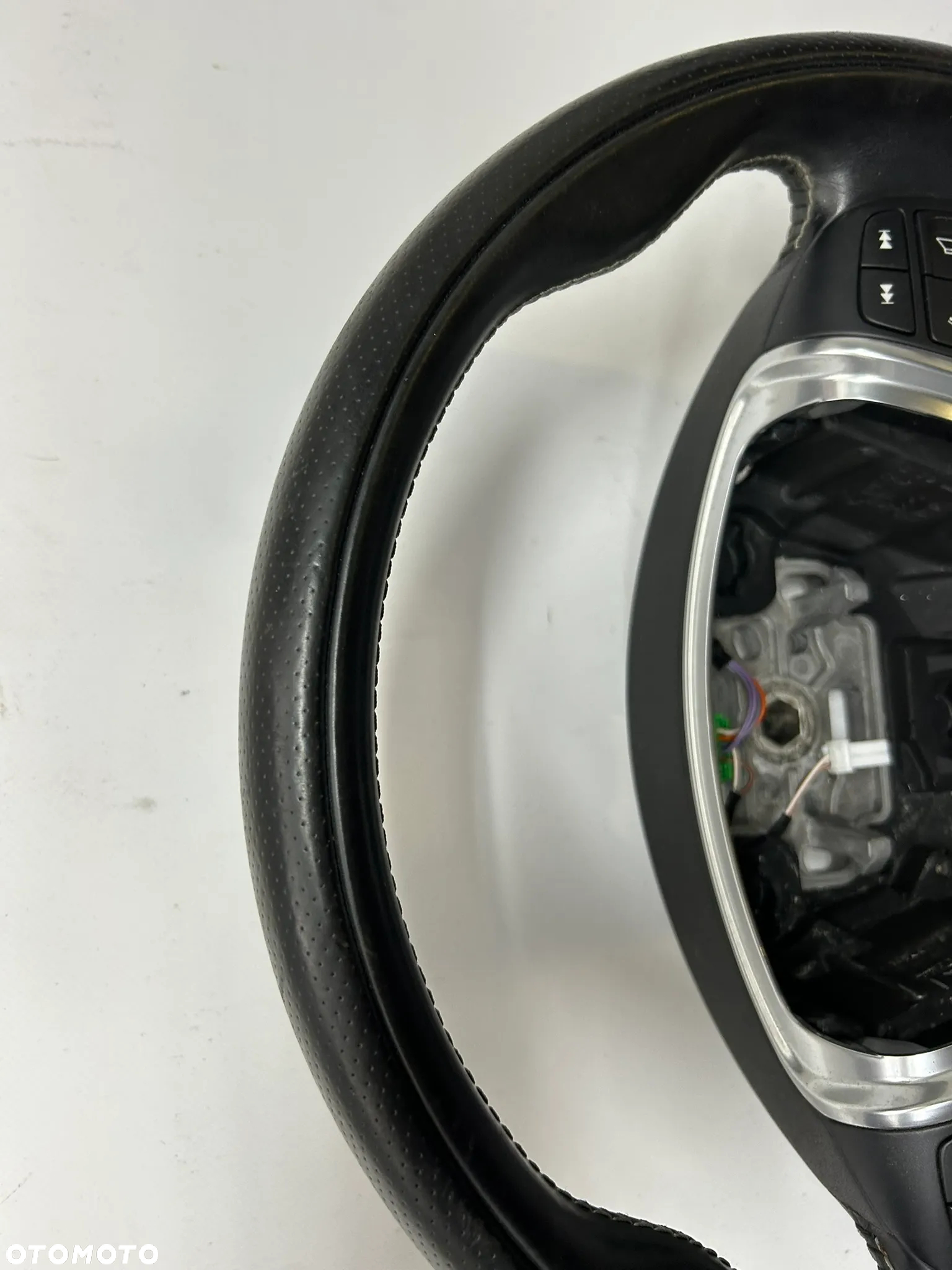 kierownica skora r-design VOLVO v60 s60 v40 SUPER STAN - 6