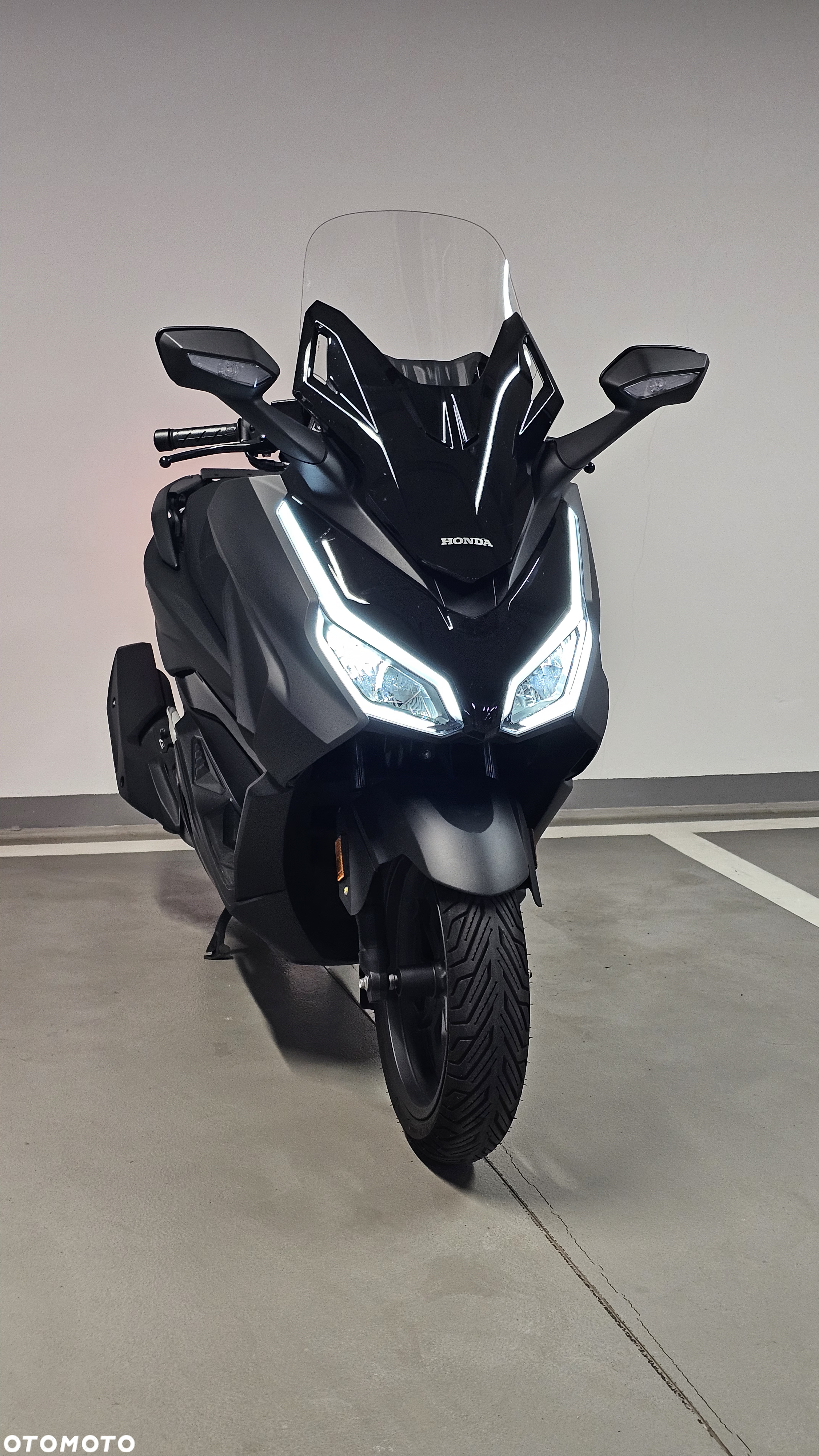 Honda NSS - 14