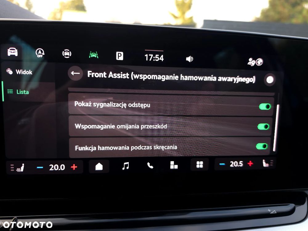 Skoda Octavia 1.5 TSI mHEV Selection DSG - 26