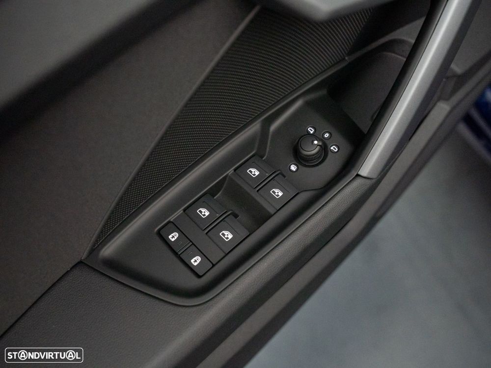 Audi A3 Sportback 40 TFSIe — fotografia 17