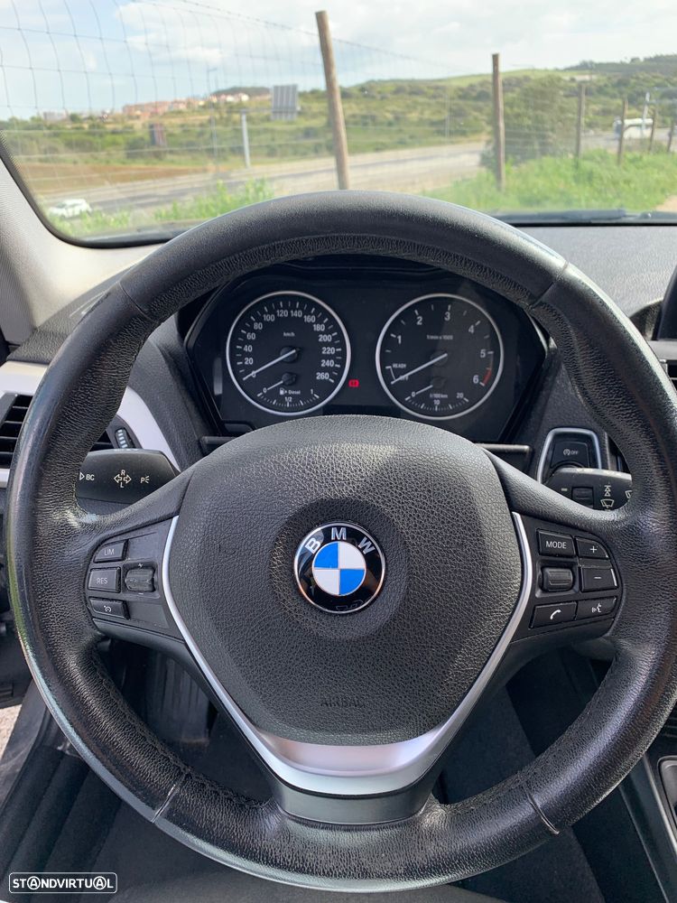 BMW 116 d EDynamics Line Sport - 30