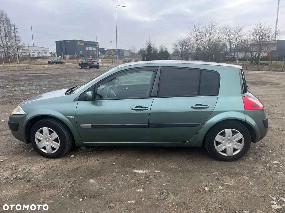 Renault Megane 1.6 Confort Authentique - 4