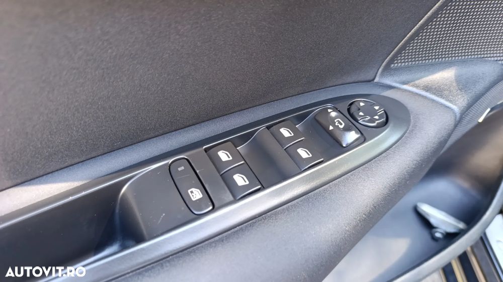 Citroën C4 PureTech S&S Shine - 9