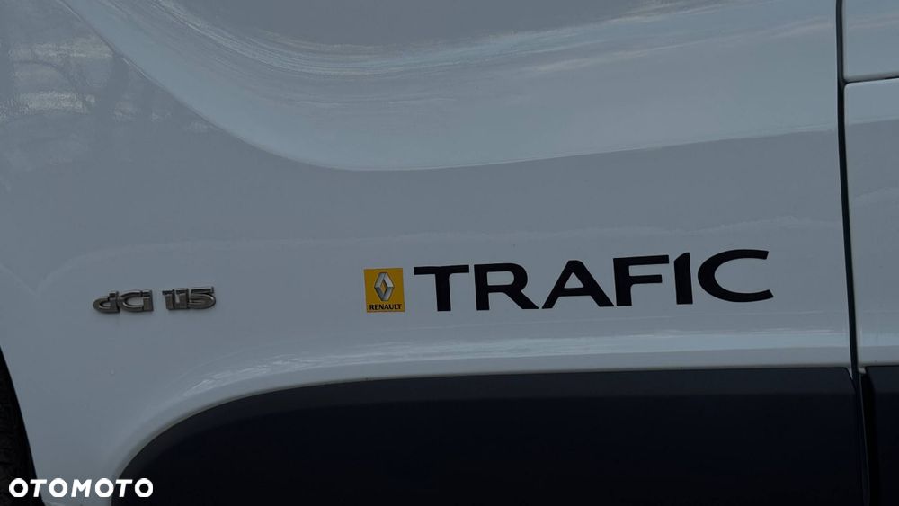 Renault Trafic - 12