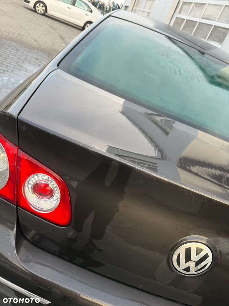 VW PASSAT B6 SEDAN LC8Z KLAPA BAGAŻNIKA KOMPLETNA W KOLOR - 2