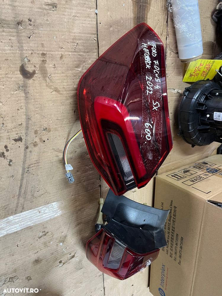 Stopuri aripa Ford focus hatchback 2022 - 1