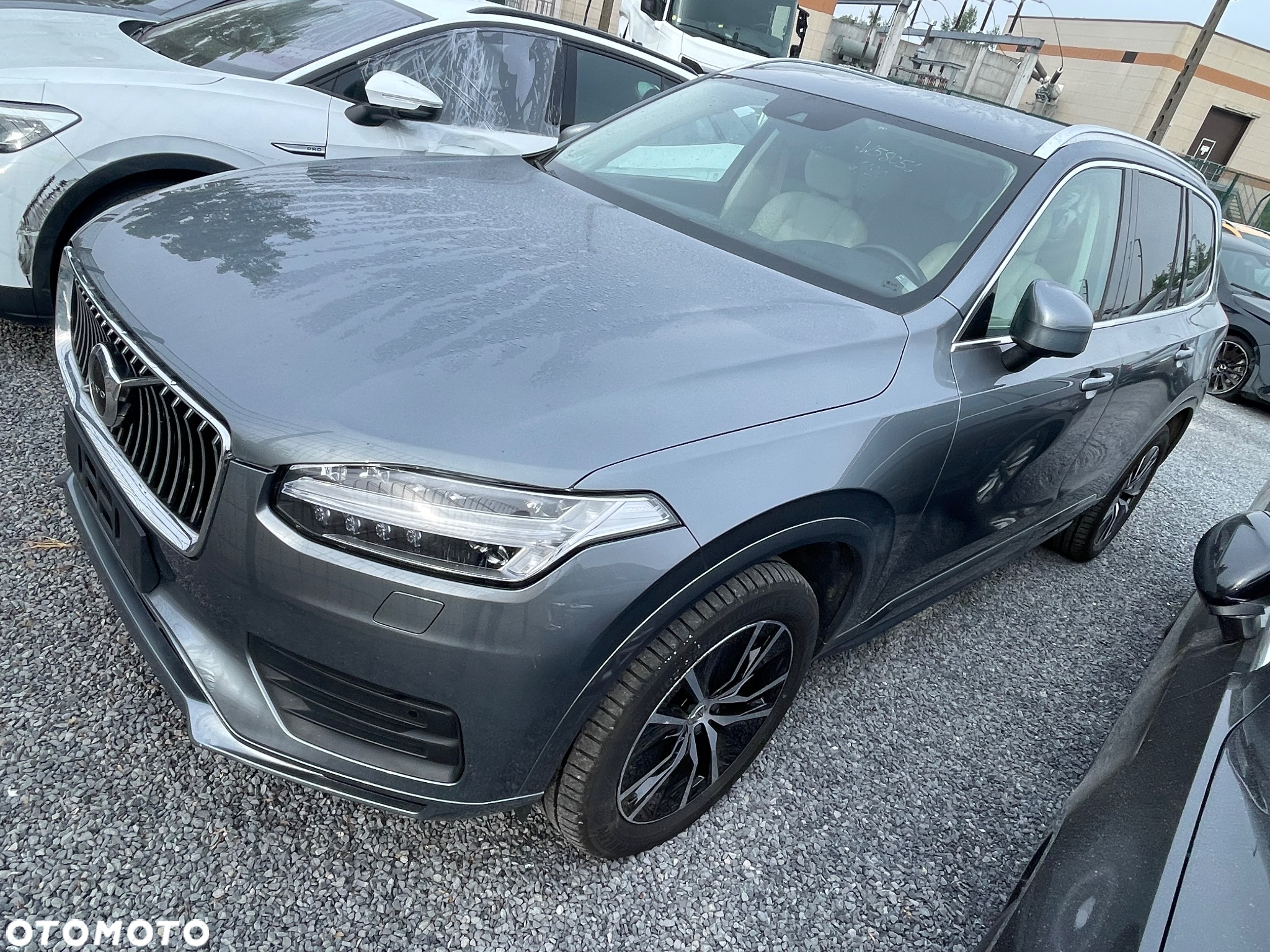 Volvo XC 90 - 2