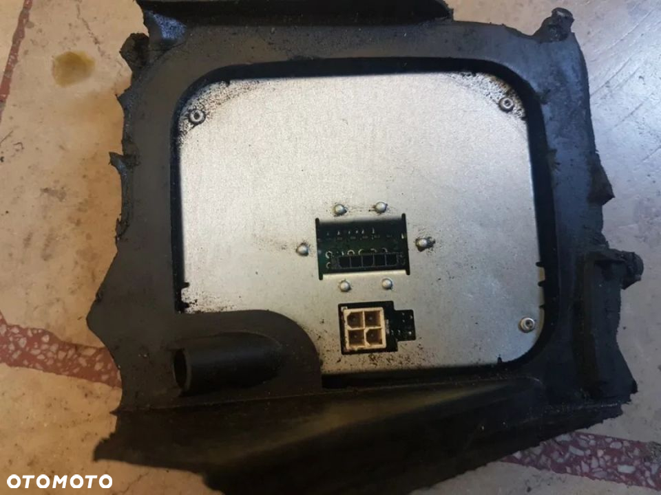 Przetwornica LED Audi A4 B8 - 2