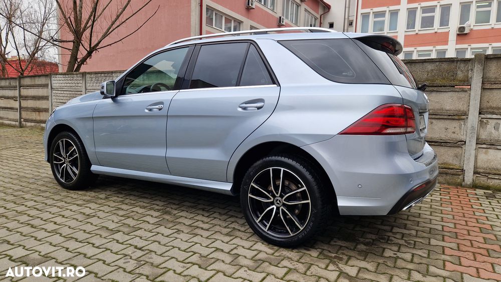 Mercedes-Benz GLE 250 d - 2