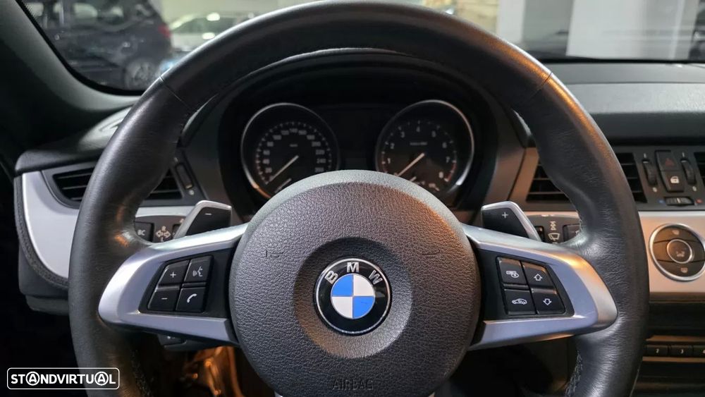 BMW Z4 sDrive20i Aut. — fotografia 9