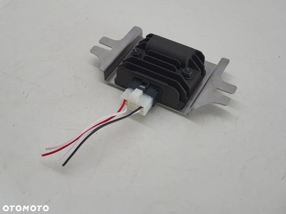 REGULATOR NAPIECIA  YAMAHA XSR 125 MT - 3