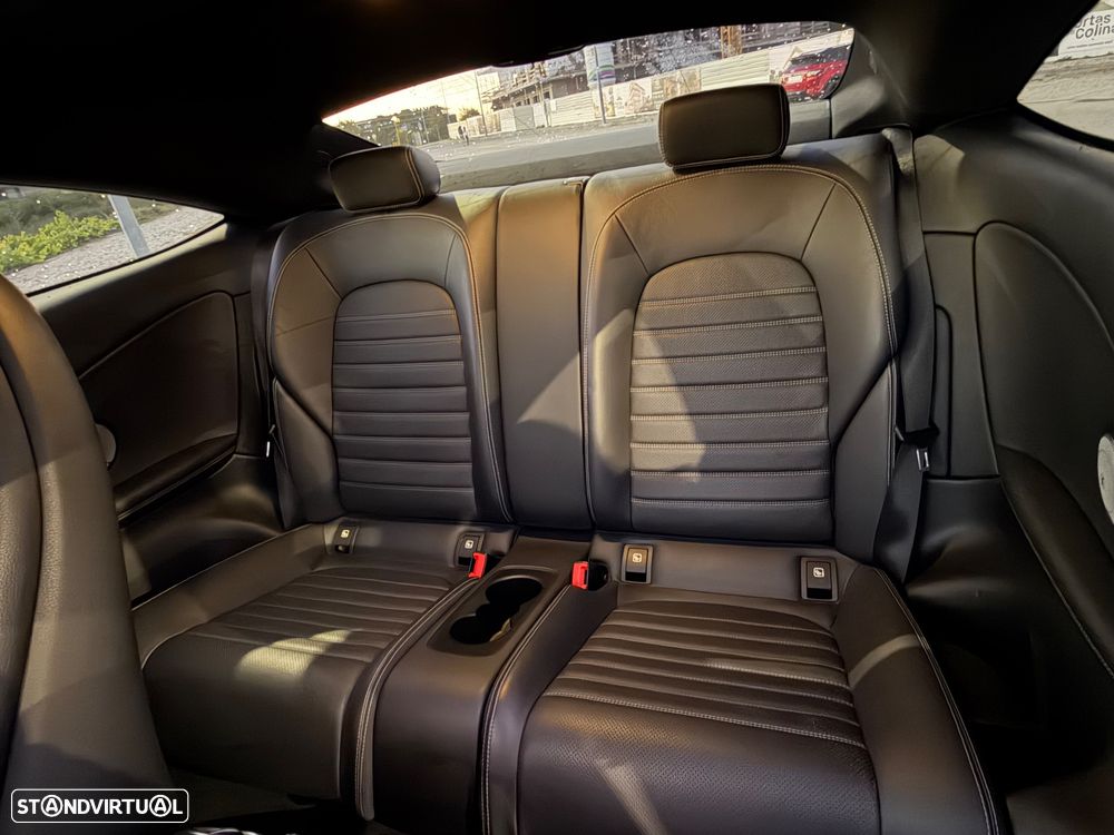Mercedes-Benz C 250 d 9G-TRONIC Night Edition - 25