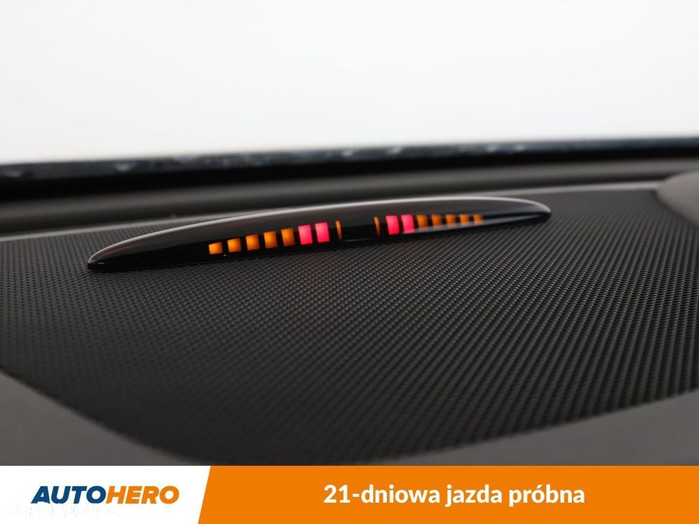 Mercedes-Benz Klasa A 180 Urban - 28
