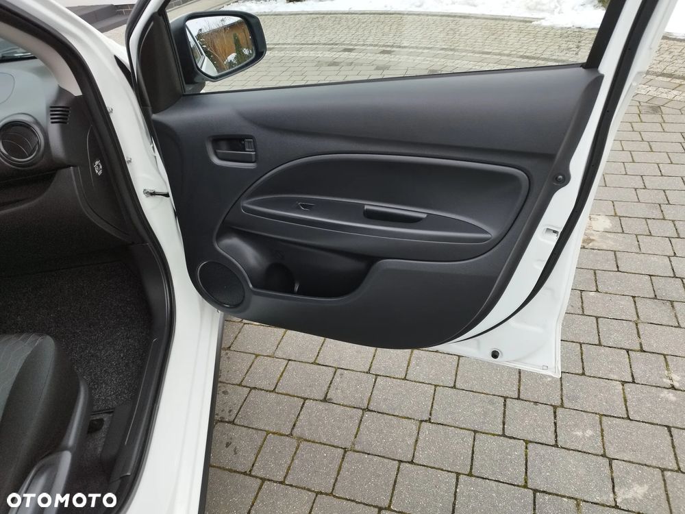 Mitsubishi Space Star 1.2 AS&G Invite SDA - 26